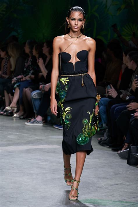 fashion week 2020 versace|versace dresses 2020.